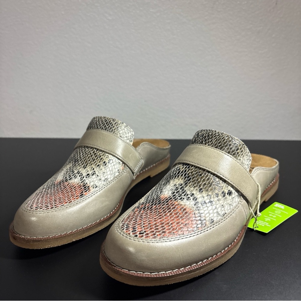 Taos Footwear Snake Pattern Mules in Cream and Black